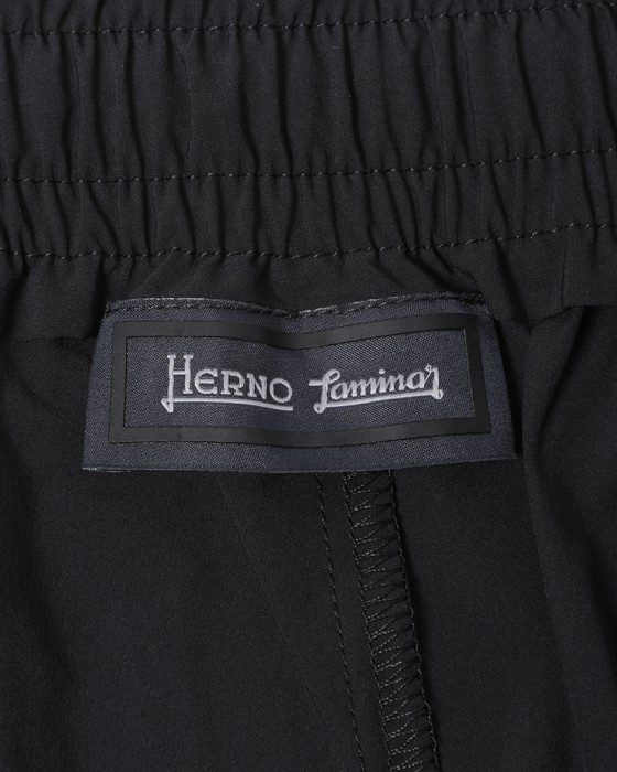 Hernoナイロン 1プリーツストレッチパンツ【Herno Laminar】11l