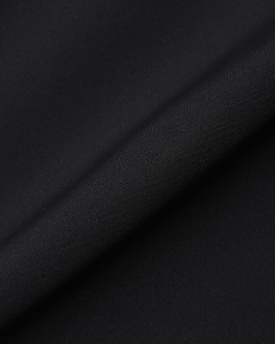 Hernoナイロン 1プリーツストレッチパンツ【Herno Laminar】18l