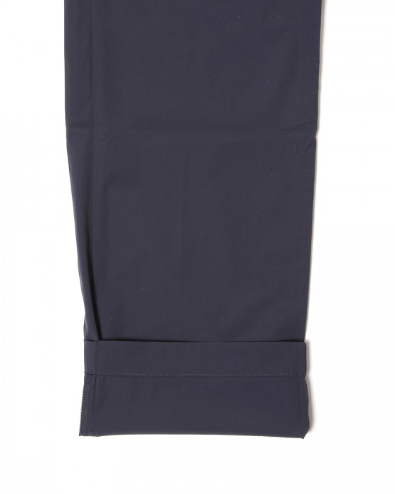 Hernoナイロン ワンプリーツストレッチパンツ【FUNCTIONAL WARDROBE】13l