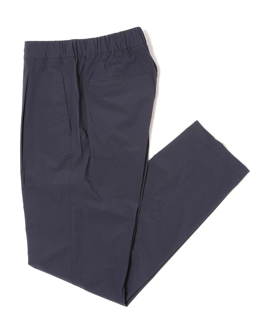 Hernoナイロン ワンプリーツストレッチパンツ【FUNCTIONAL WARDROBE】c0