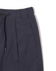 Hernoナイロン ワンプリーツストレッチパンツ【FUNCTIONAL WARDROBE】mb_06l