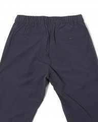 Hernoナイロン ワンプリーツストレッチパンツ【FUNCTIONAL WARDROBE】mb_08l