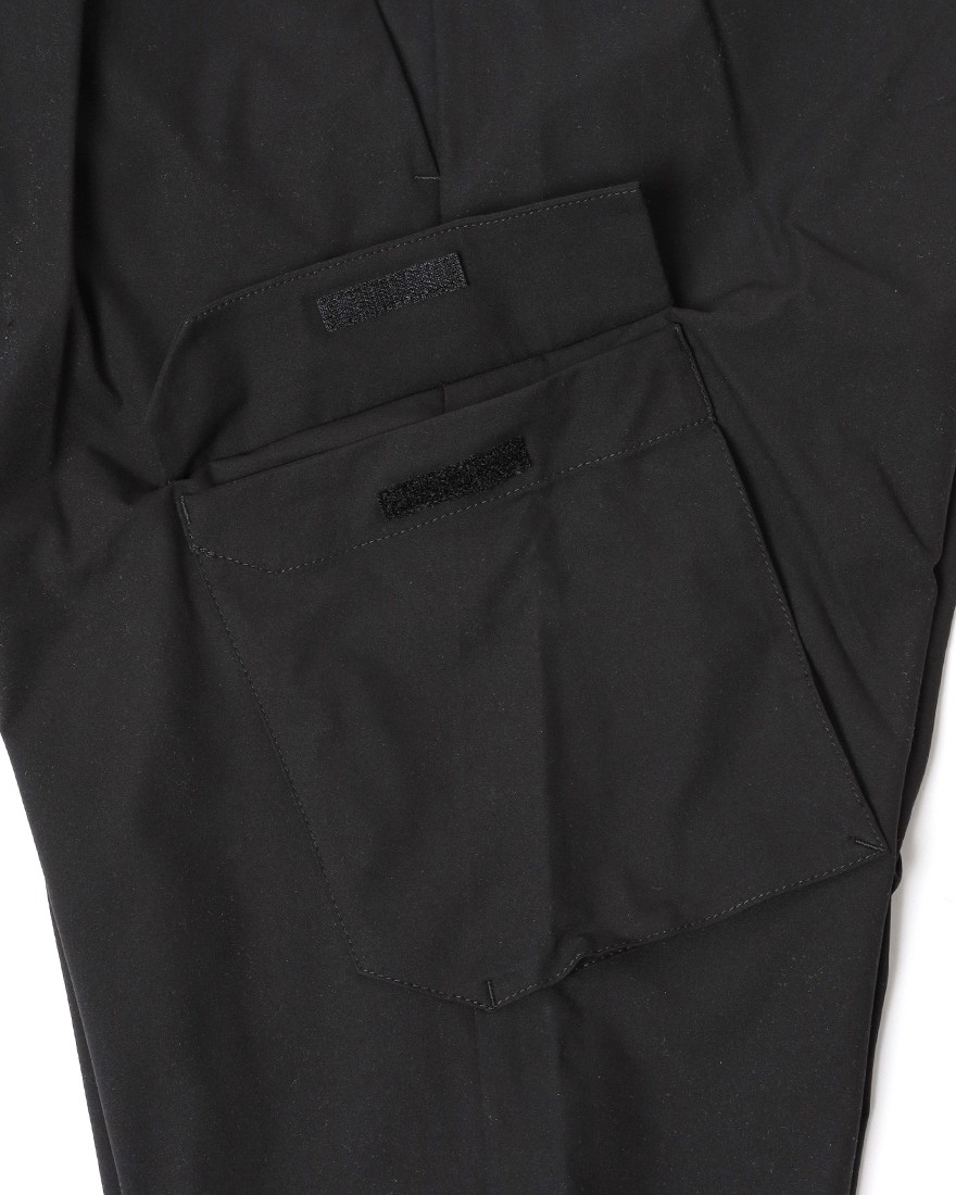 Hernoワンプリーツ カーゴパンツ【FUNCTIONAL WARDROBE】14l