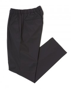 ナイロン ストレッチ ワンプリーツ テーパードパンツ【FUNCTIONAL WARDROBE】