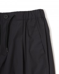 Hernoナイロン ストレッチ ワンプリーツ テーパードパンツ【FUNCTIONAL WARDROBE】mb_09l