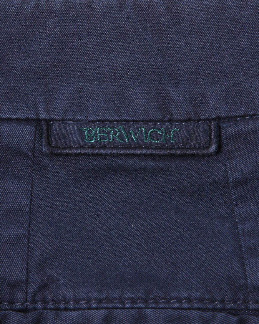 BERWICHストレッチコットンテーパードパンツ【J MORELLO/J モレッロ】13l