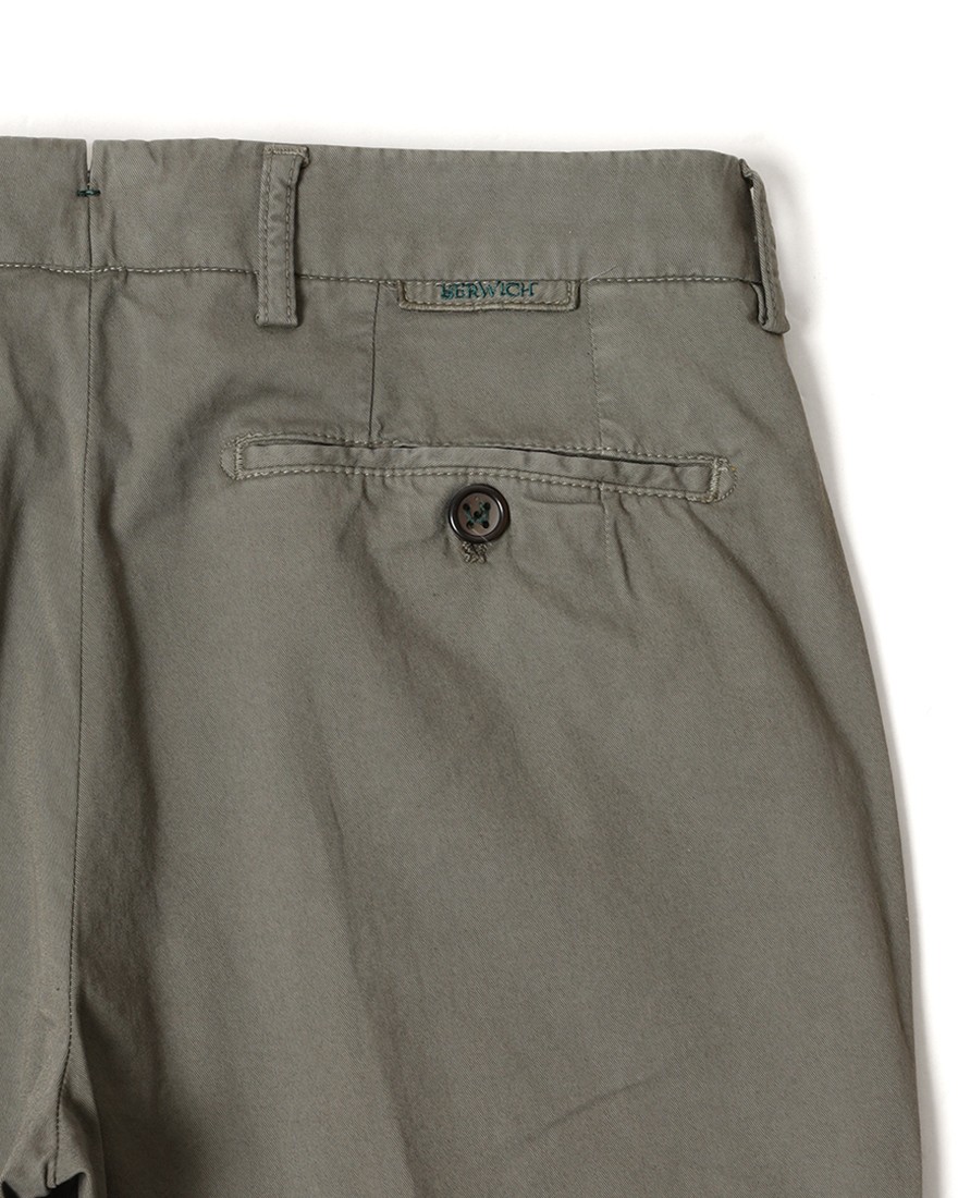 BERWICHストレッチコットンテーパードパンツ【J MORELLO/モレッロ】12l