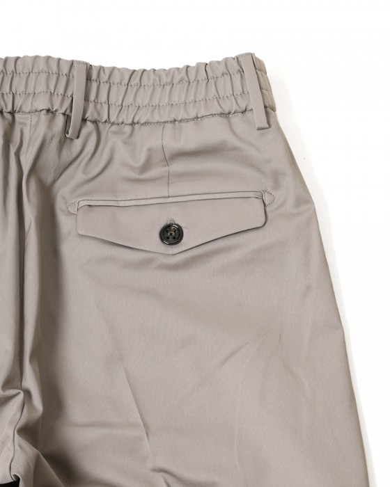 BERWICHコットンストレッチ ワンプリーツ テーパードパンツ【BERTO/べルト】18l