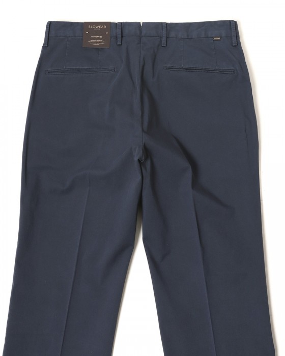 INCOTEXロイヤルバタビア ドレスチノ 【1951 COLLECTION/30 SLIM FIT】16l