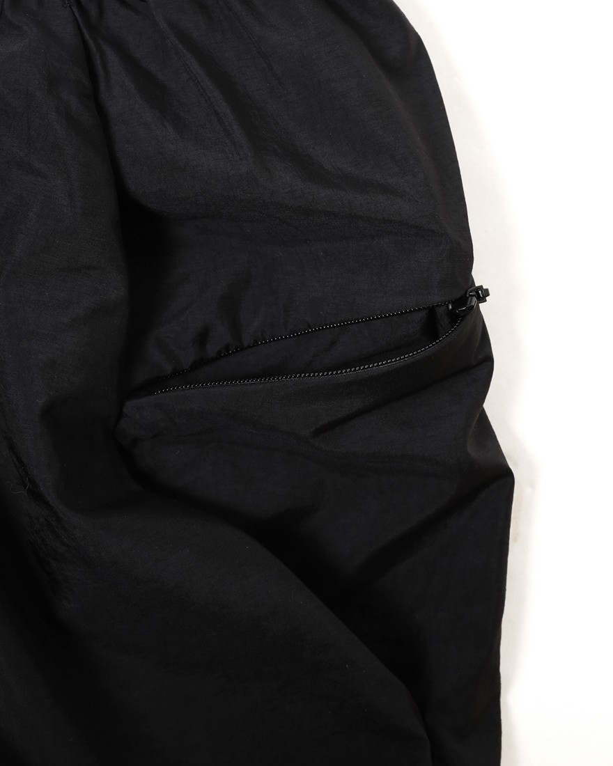 TEATORAナイロン ワイドテーパードパンツ【WALLET PANTS RESORT HL】12l