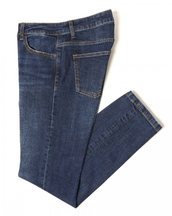 Entre Amisスリムテーパード ミディアムウォッシュデニムc0