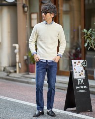 Entre Amisスリムテーパード ミディアムウォッシュデニムmb_ma