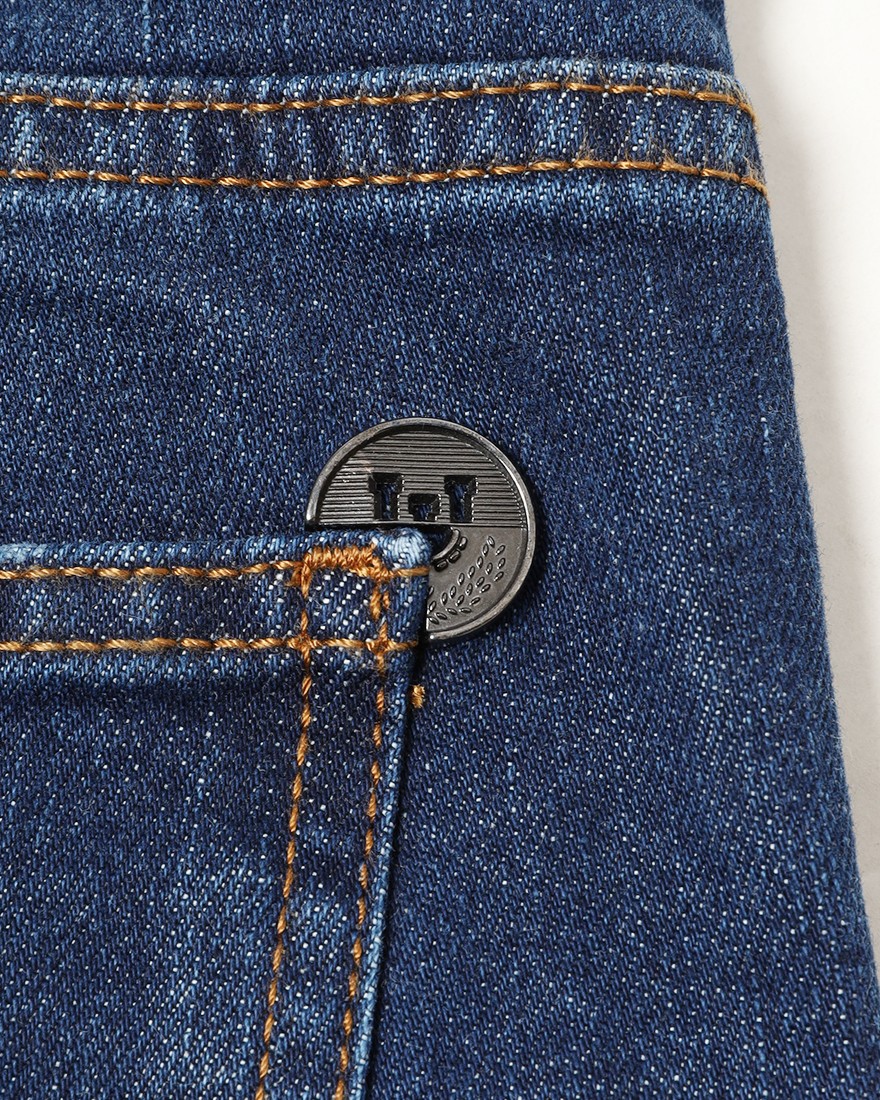 Entre Amisスリムテーパード フェードブルーデニム15l