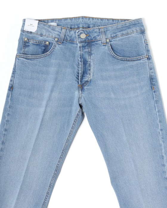 Entre Amisスリム テーパード ライトウォッシュ デニム06l