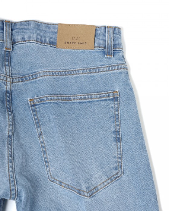 Entre Amisスリム テーパード ライトウォッシュ デニム15l