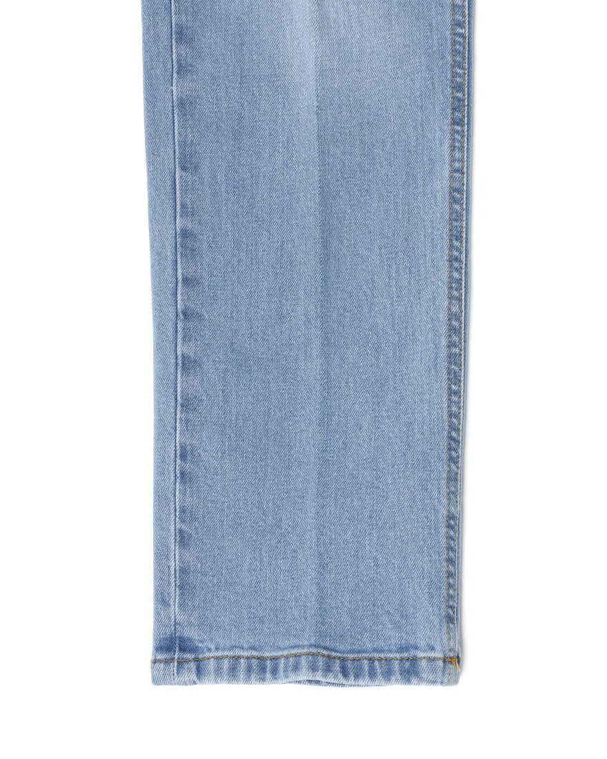 Entre Amisスリム テーパード ライトウォッシュ デニム19l