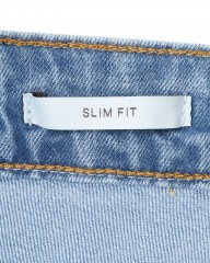 Entre Amisスリム テーパード ライトウォッシュ デニムmb_17l