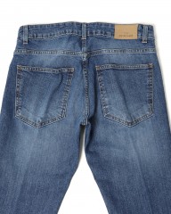 Entre Amisスリム テーパード ライトウォッシュ デニムmb_12l