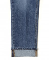 Entre Amisスリム テーパード ライトウォッシュ デニムmb_17l