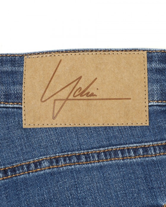 YCHAIスリムテーパード ブルーウォッシュデニム【EDMUND】 16l