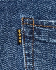 YCHAIスリムテーパード ブルーウォッシュデニム【EDMUND】 mb_17l