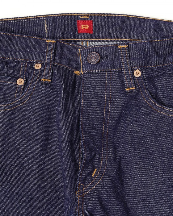 RESOLUTEスリムテーパード ワンウォッシュデニム 【712】07l