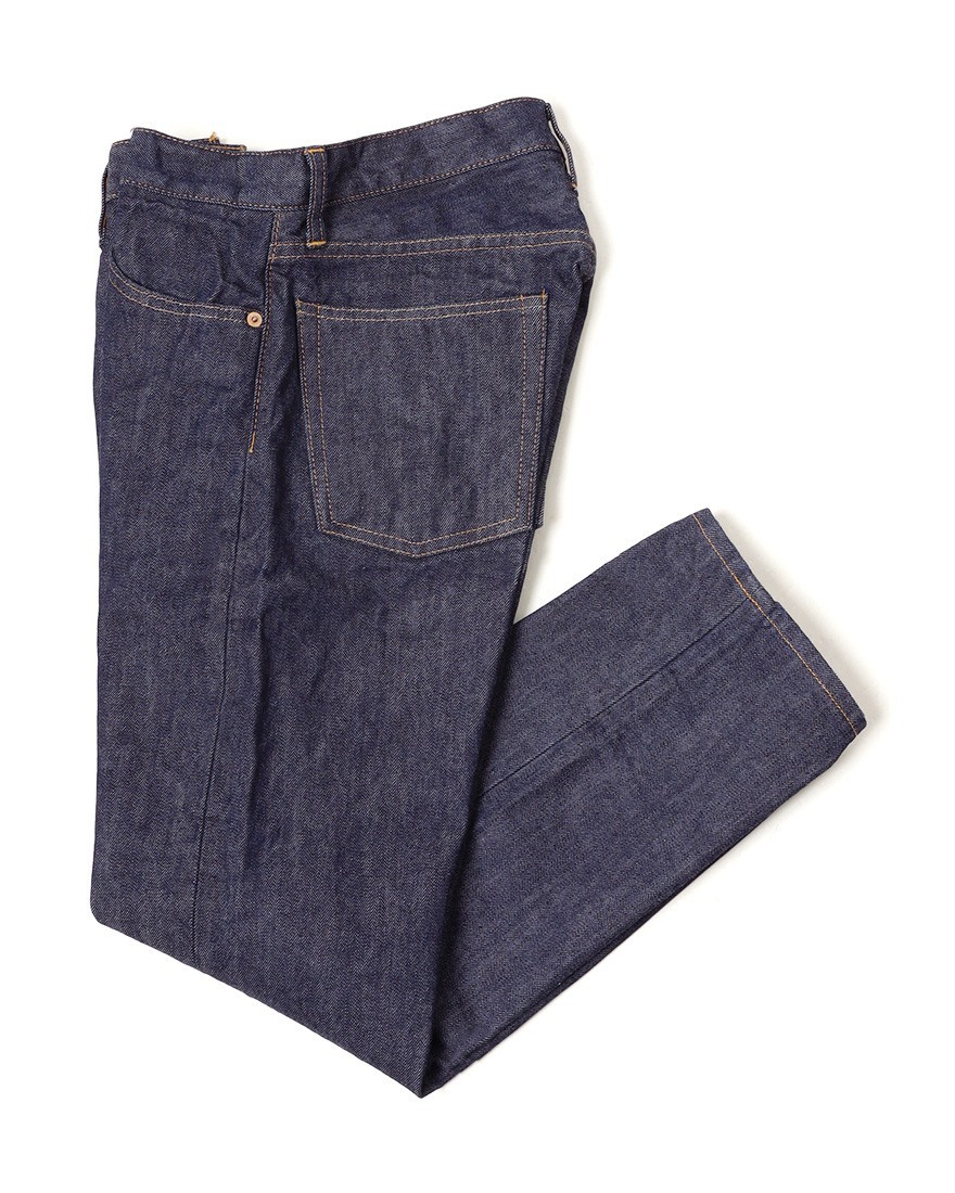 RESOLUTEスリムテーパード ワンウォッシュデニム 【712】ma