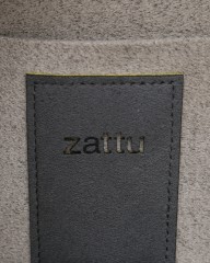 zattuマイクロファイバースエード 縦型スモールバッグ【CONCH/コンク】mb_05l