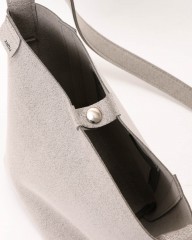 zattuマイクロファイバースエード 縦型ミニショルダーバッグ【PIPPA/ピッパ】mb_12l