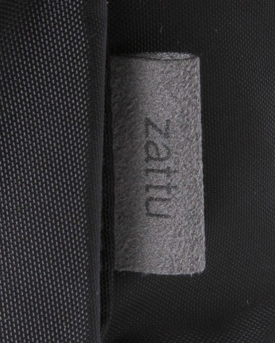 zattuナイロンミニショルダーバッグ【MARSHAL/マーシャル】12l