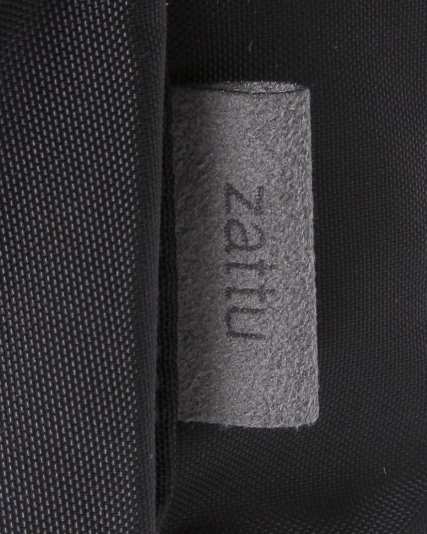 zattuナイロンミニショルダーバッグ【MARSHAL/マーシャル】12l