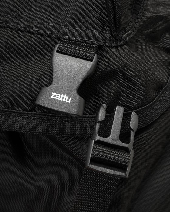 zattuナイロンバックパック【SMITHEE/スミシー】22l