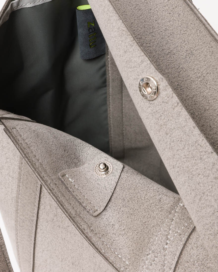 zattuマイクロファイバースエード ミドル トートバッグ【KINAX-T2/キナックス-T2】18l