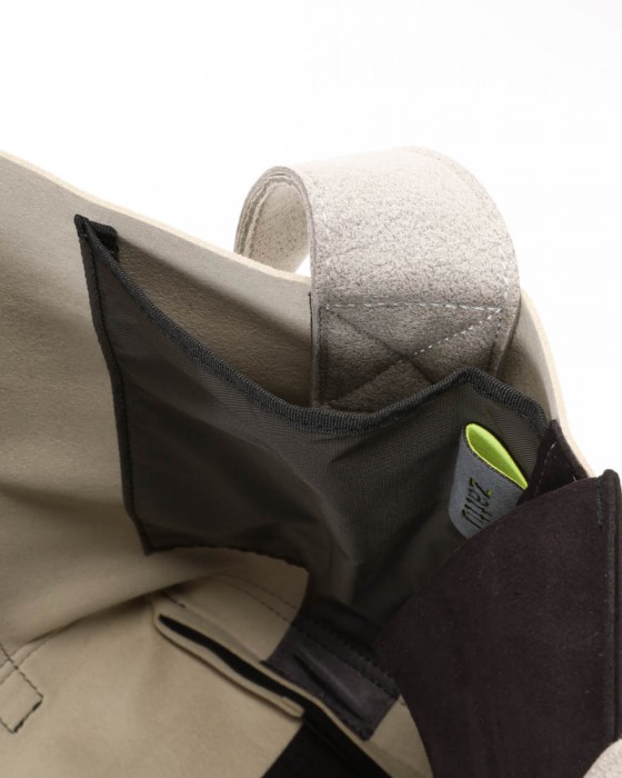 zattuマルチ マイクロファイバースエード ミドルトートバッグ【KINAX MULTI-T2/キナックス マルチ-T2】18l