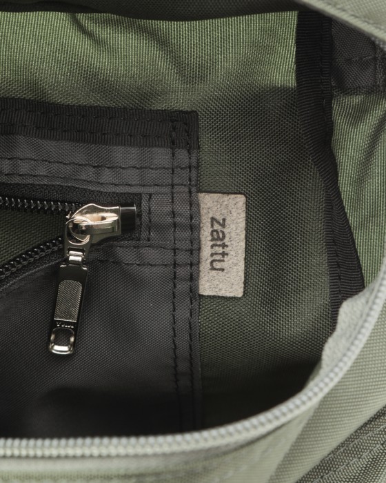 zattuナイロンショルダーバッグ【HEEDO-LQ】11l