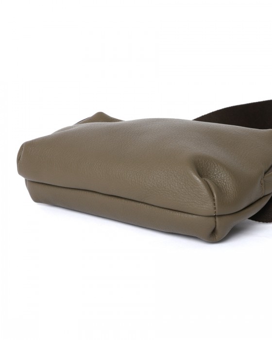 Daniel&Bobレザー ミニボディバッグ【LUDO/ルード】08l