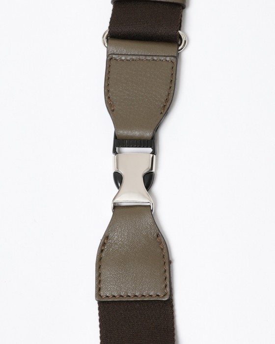 Daniel&Bobレザー ミニボディバッグ【LUDO/ルード】15l