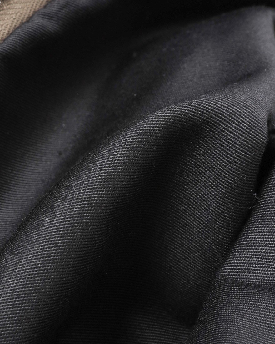 Daniel&Bobレザー ミニボディバッグ【LUDO/ルード】18l