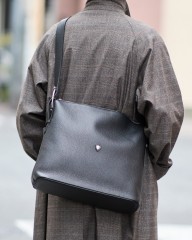 CHAMBORD SELLIERシュリンクレザー ショルダーバッグ【LOCHS Poche/LAGUN】mb_21l