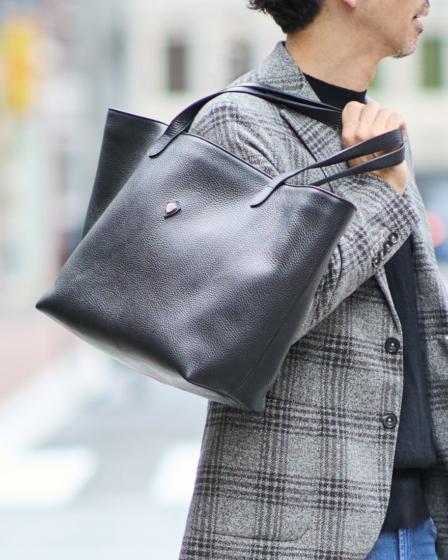 CHAMBORD SELLIERシュリンクレザー ラージトートバッグ【ARLES/LAGUN】15l
