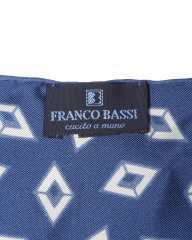 FRANCO BASSIネイビーダイヤ柄チーフ【シルク】mb_04l