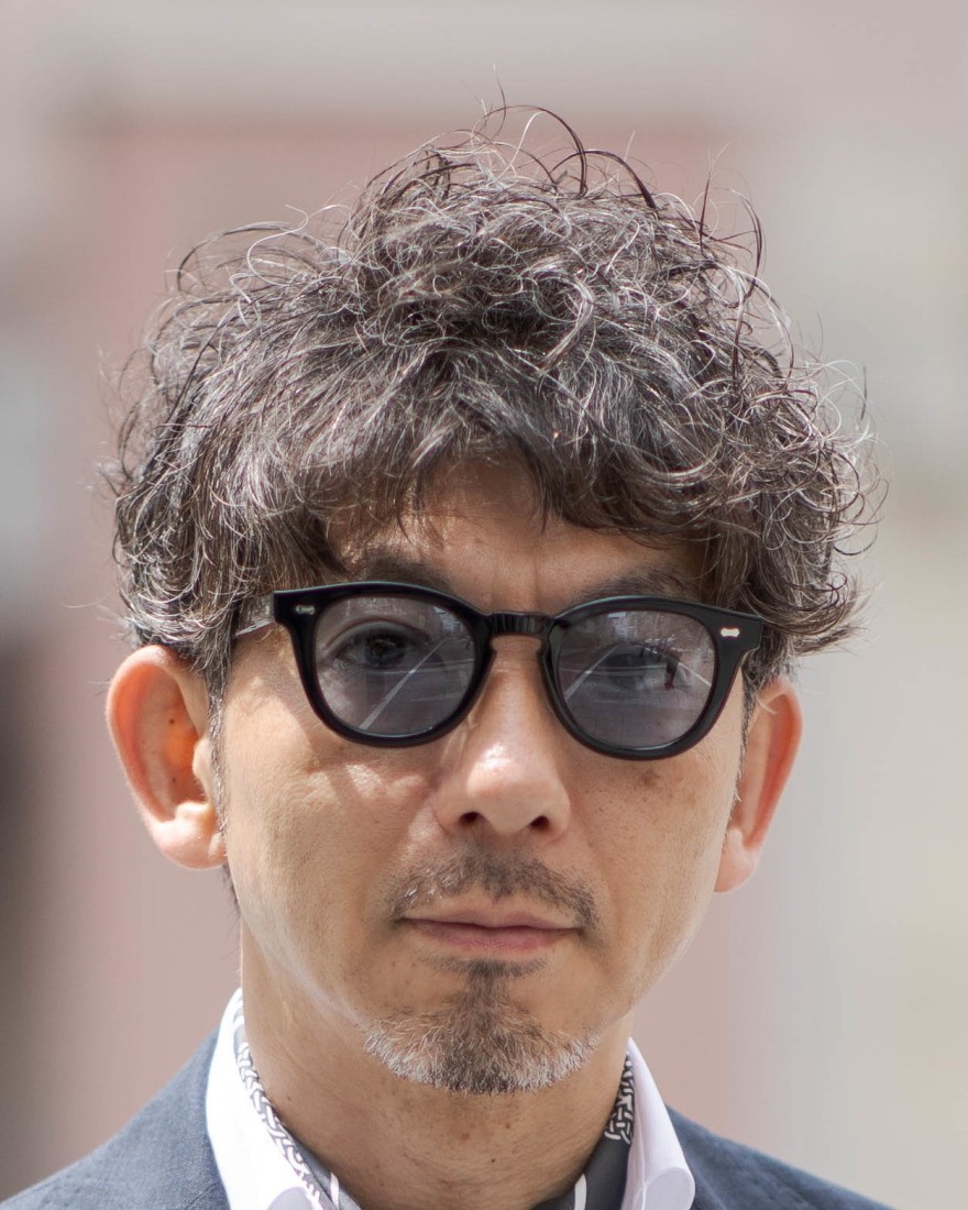 TBD EYEWEARサングラス【DONEGAL/ECO BLACK×BLUE】01l