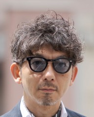 TBD EYEWEARサングラス【DONEGAL/ECO BLACK×BLUE】mb_01l