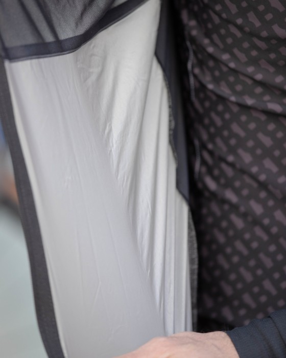 ASSOS軽量シェルジャケット【EQUIPE RS ALLEYCAT Clima Capsule TARGA】24l