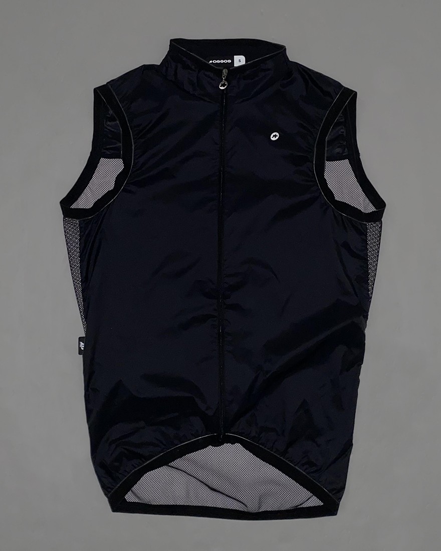 ASSOSウィンドベスト【MILLE GT Wind Vest C2】04l