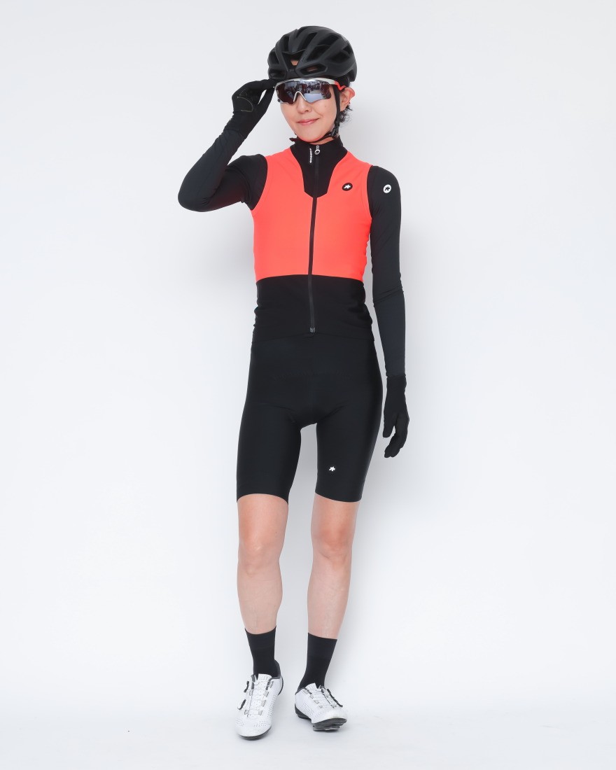 ASSOSレディースサイクルジレ【DYORA R SPRING FALL GILET S11】ma