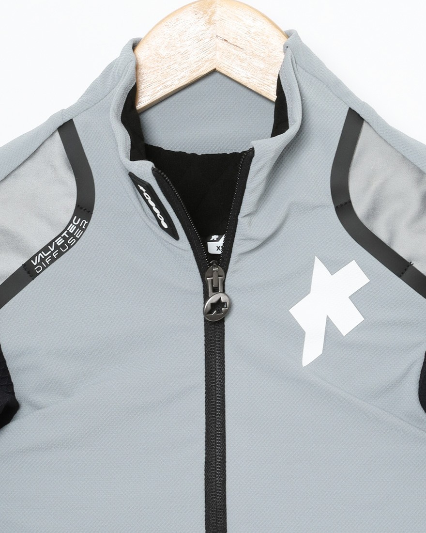 ASSOSスプリングフォール ジャケット【EQUIPE RS SPRING FALL JACKET S11】03l