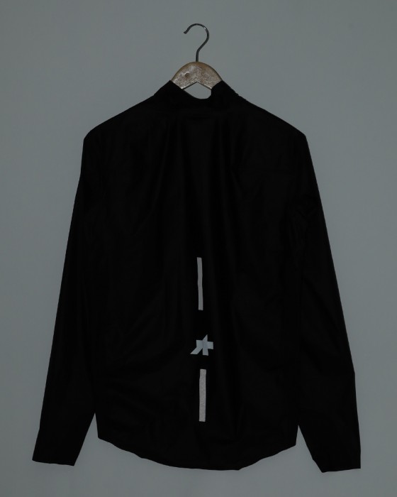 ASSOS軽量レインシェルジャケット【EQUIPE RS SCHLOSSHUND RAIN JACKET S11】05l