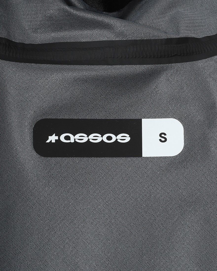 ASSOS軽量レインシェルジャケット【EQUIPE RS SCHLOSSHUND RAIN JACKET S11】15l