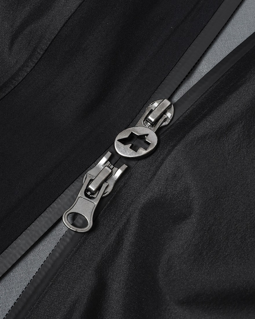 ASSOS軽量レインシェルジャケット【EQUIPE RS SCHLOSSHUND RAIN JACKET S11】18l